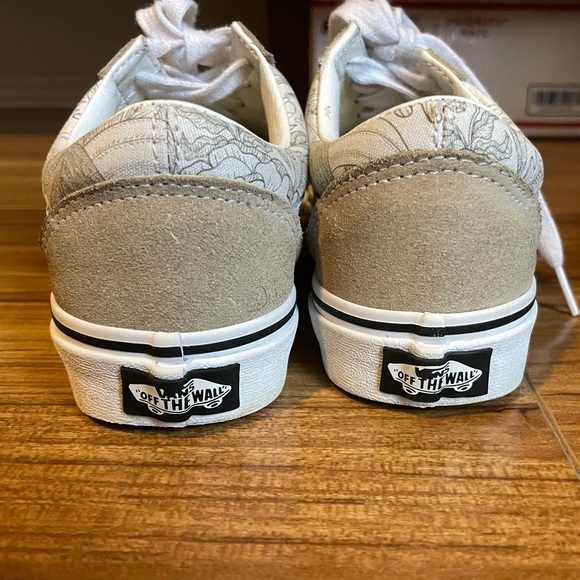 Cream / beige and white floral old Skool vans shoes - Picture 4 of 7